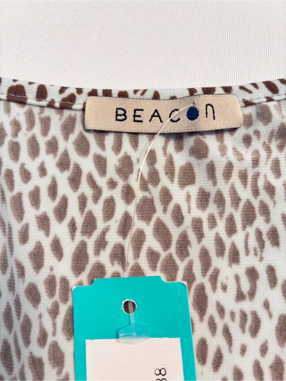 Beacon Niomie Surplice Knit Tank Top Tan Size XXL New With Tag - Picture 6 of 8